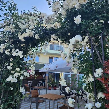 Mirana Family 3* Burgasz