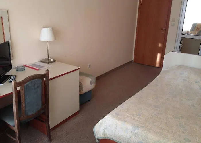 Hotel Mirana Family 3*