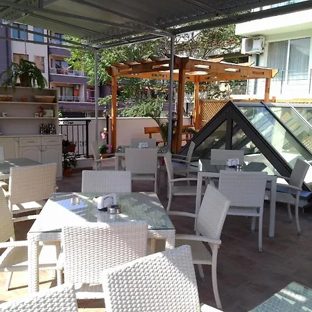Mirana Family Hotel